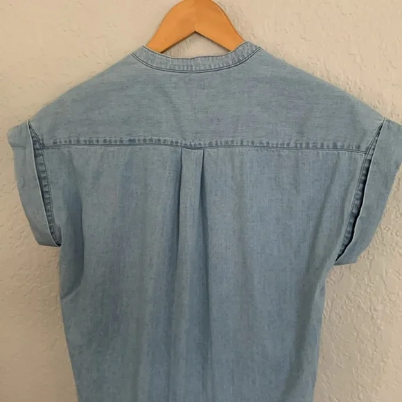 J. Crew Mercantile Sz XS  Chambray Denim Button Shirt Tie Front Summer - Picture 6 of 8